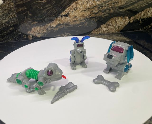 Robo-Chi Pets McDonald’s Happy Meal 2001