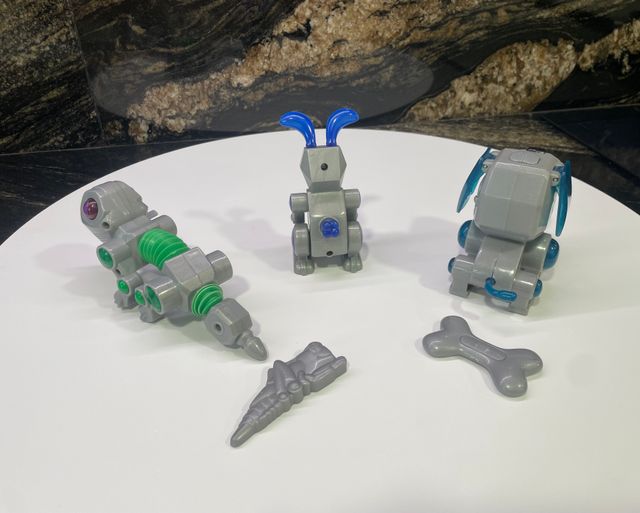 Robo-Chi Pets McDonald’s Happy Meal 2001