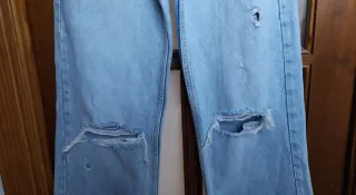 Pantalón recto ZARA rotos Talla XS