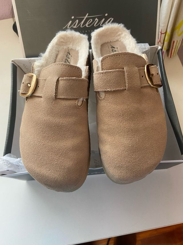 Zuecos Istria serraje pelo plataforma beige