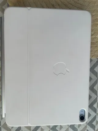 iPad Air 11 128GB + Teclado + Lápiz+ cable cargad