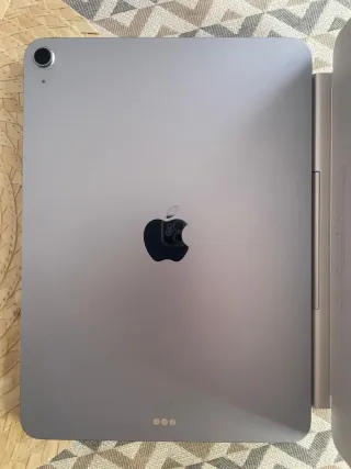 iPad Air 11 128GB + Teclado + Lápiz+ cable cargad