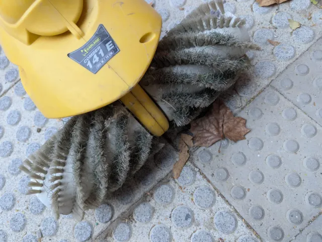 Barredora Garland Comber 141 E