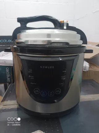 Olla a presión NEWLUX Chef Pot V110