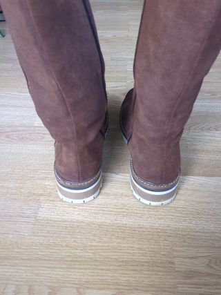 Botas de ante Yokono talla 39