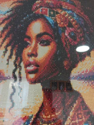 Cuadro Diamantes Mujer Africana