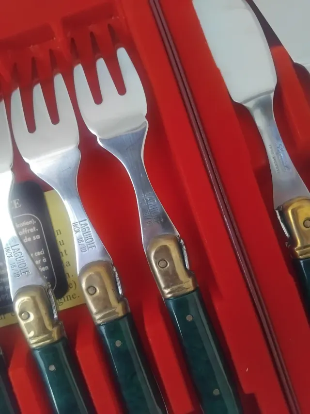 Cubertería Laguiole pescado 6 pax