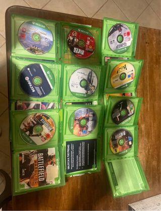 Xbox One X 1TB + Giochi