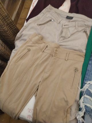 Pantalones vaqueros Zara y Mango mujer