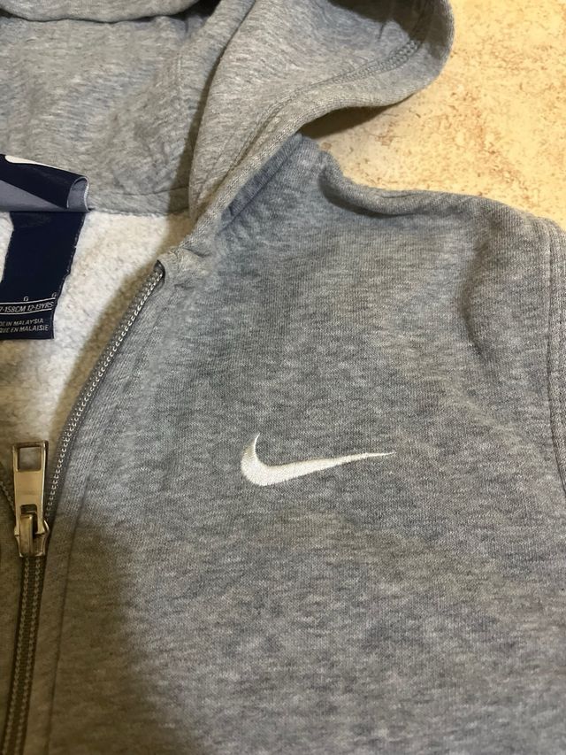 Sudadera Nike Gris con Cremallera