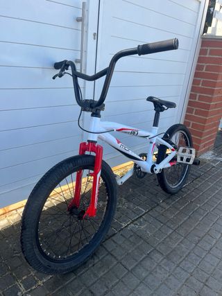 Bicicleta BMX Monty