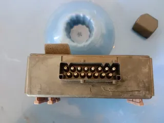 Módulo remolque BMW e34 e32