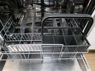 Lavastoviglie AEG come nuova