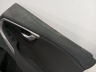GUARNECIDO PUERTA TRASERA DERECHA VOLVO V40 CROSS