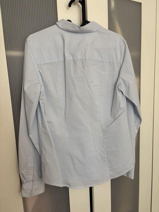 Camisa H&M azul rayada