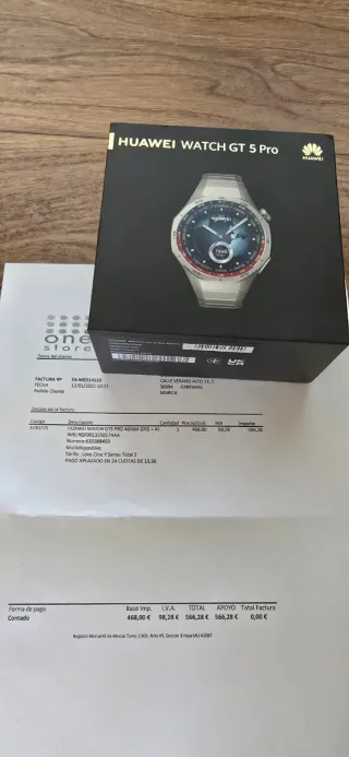 Orologio Huawei GT 5 Pro in titanio