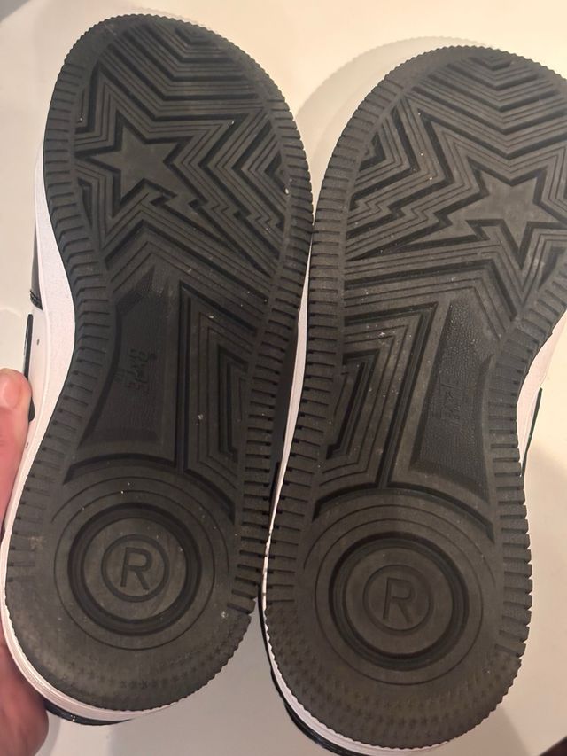 Zapatillas BAPE 39 Nuevas con caja y bolsa de tela