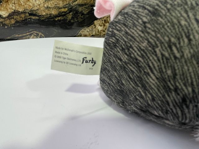 Furby McDonald’s Happy Meal 2000