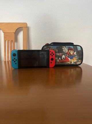 Nintendo Switch Azul y Rojo