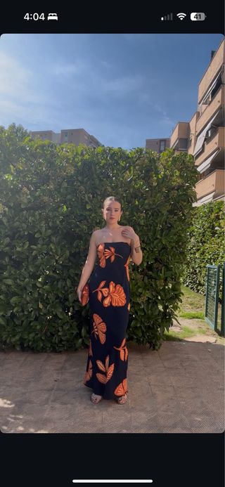 C1 en inglés, nativa en español y catalán