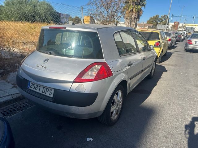 RENAULT MEGANE 5 Puertas 1.5 dCi 105cv Año 2006