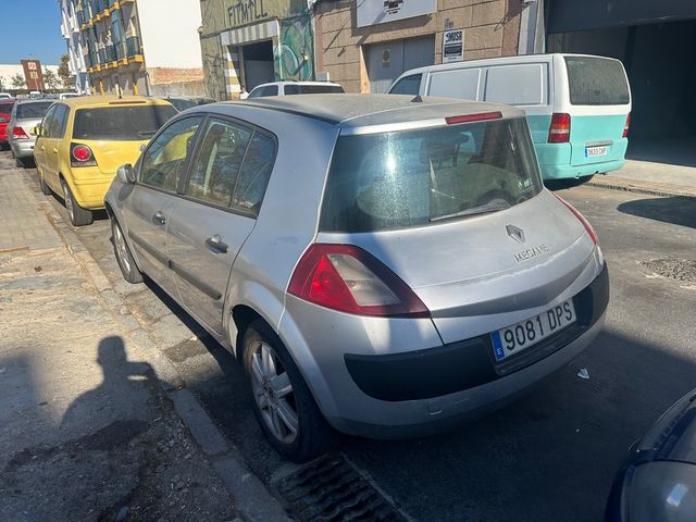 RENAULT MEGANE 5 Puertas 1.5 dCi 105cv Año 2006