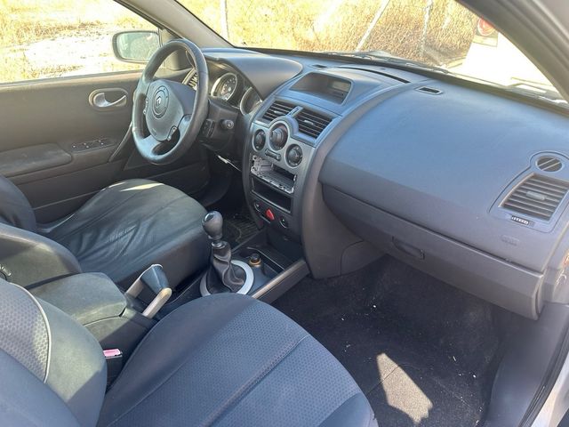 RENAULT MEGANE 5 Puertas 1.5 dCi 105cv Año 2006