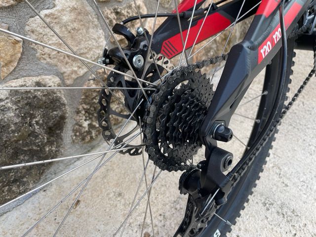 Bicicleta BTWIN ROCKRIDER 520 S