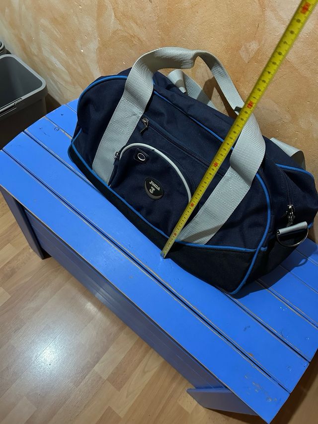 Bolsa deportiva Joma azul y negra