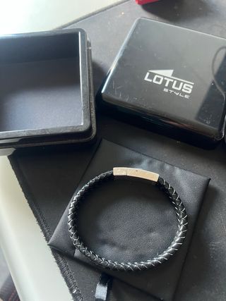 Pulsera Lotus Hombre Negra Trenzada