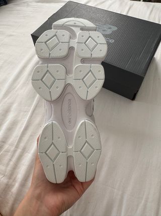 Zapatillas New Balance 9060 blancas 