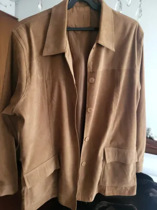 Chaqueta- camisa ó Sobrecamisa antelina