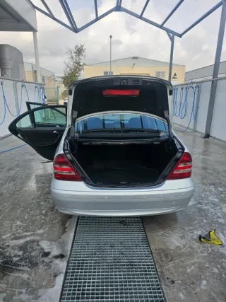 Mercedes-Benz Clase C 2006