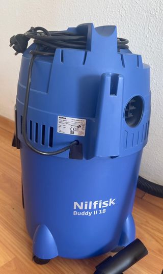 Aspiradora Nilfisk Buddy II 18