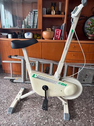 Bicicleta Estática BH Vibrotempo