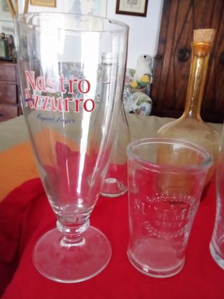 9 Contenitori Vetro: Bottiglie e Bicchieri