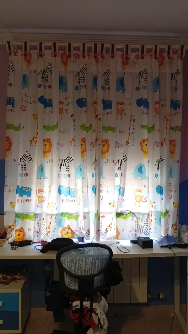 Cortinas infantiles animales tela