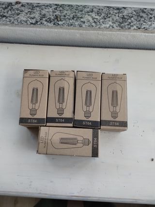 Lampadina LED Vintage Calda Oro Trasparente