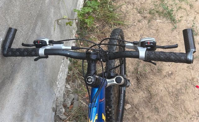 Trek Mountain Bike 7000