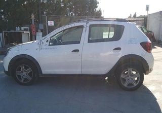 Dacia 4981359 254113300r mando elevalunas sandero