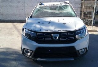 Dacia 4981359 254113300r mando elevalunas sandero