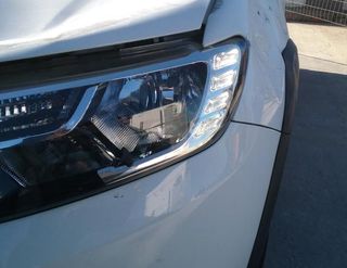Dacia 4981359 254113300r mando elevalunas sandero