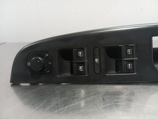 MANDO ELEVALUNAS DELANTERO IZQUIERDO VOLKSWAGEN G