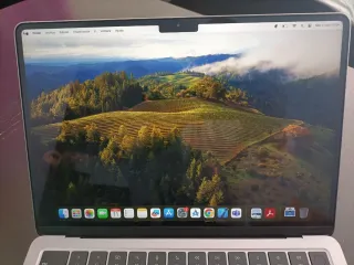 MacBook Air M2 2022 Plata 8GB
