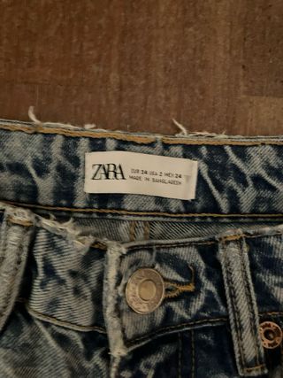 Vaqueros rectos Zara azules