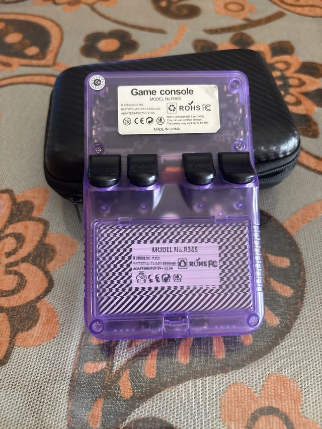 Consola Portátil con Emuladores