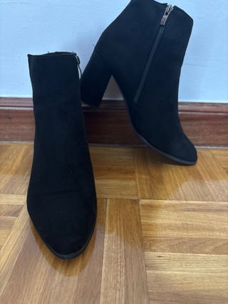 Botines tacón negros