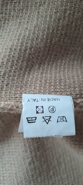 Cappotto in lana merino beige maniche a chimono