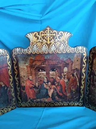 Trittico religioso in legno