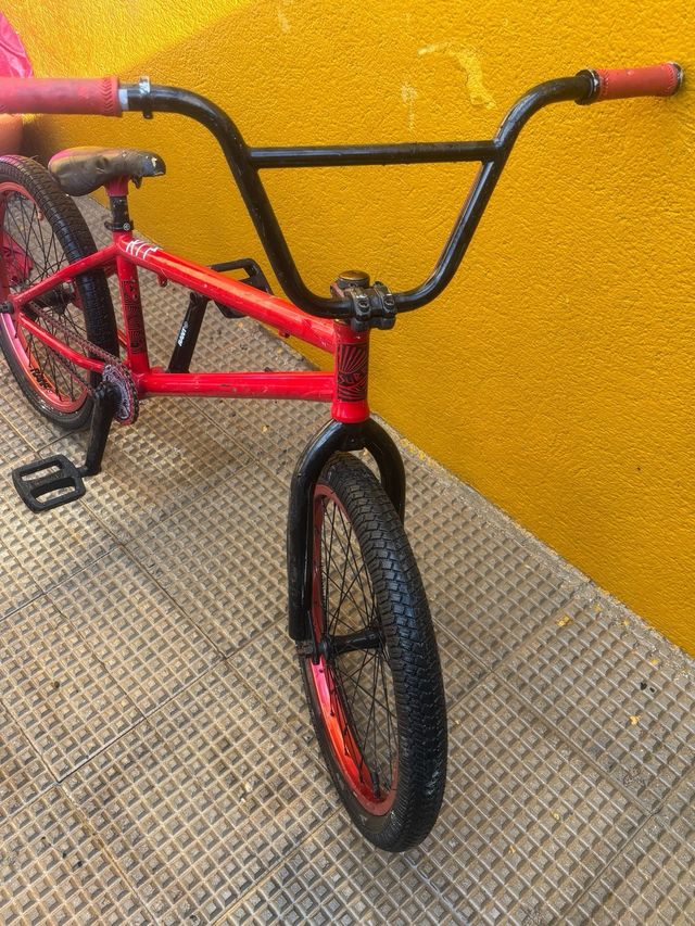 Bicicleta BMX 